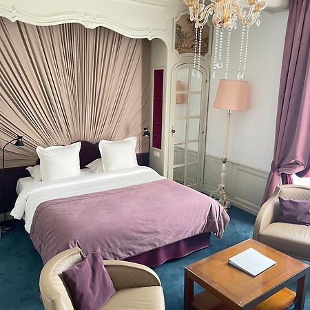 Hotel Victor Hugo Pontorson Eksteriør bilde